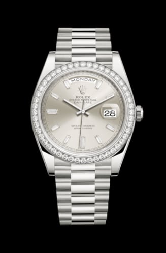 Rolex Day-Date 40 White Gold - Diamond / Silver - Baguette