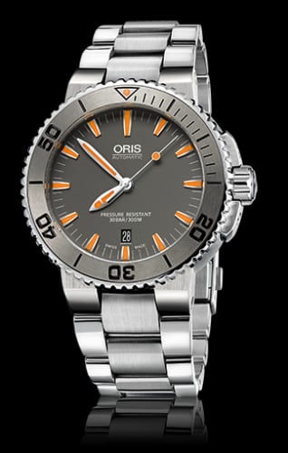 Oris Aquis Date 43 Stainless Steel / Grey / Bracelet