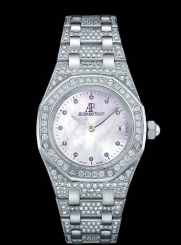 Audemars Piguet Royal Oak 67602 Quartz White Gold / Diamond / MOP / Bracelet
