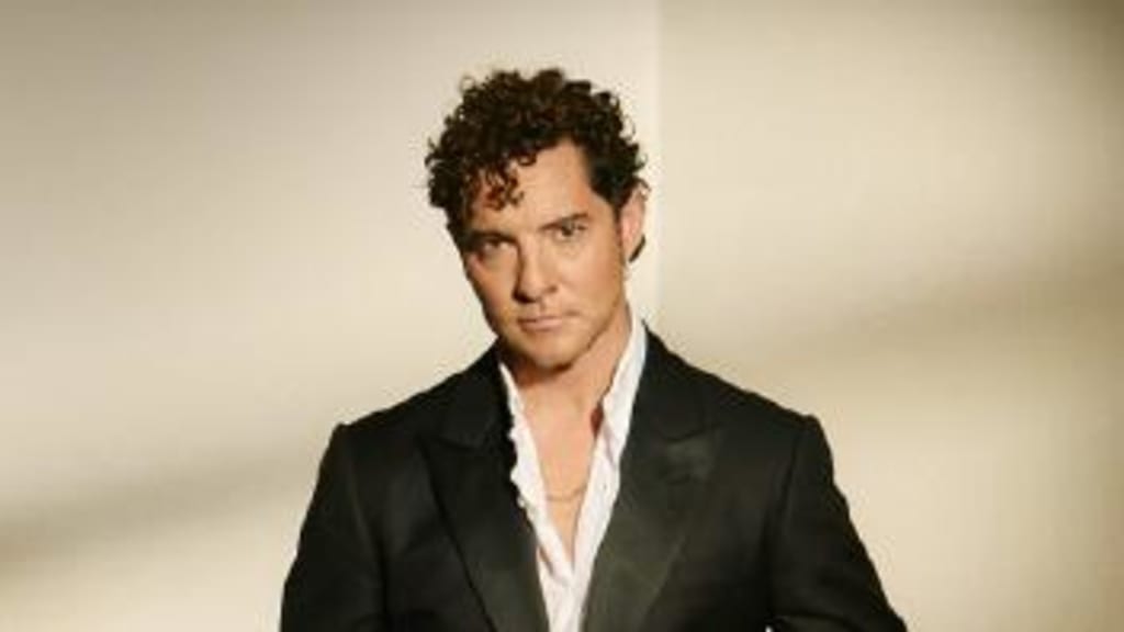 Cartell de David Bisbal