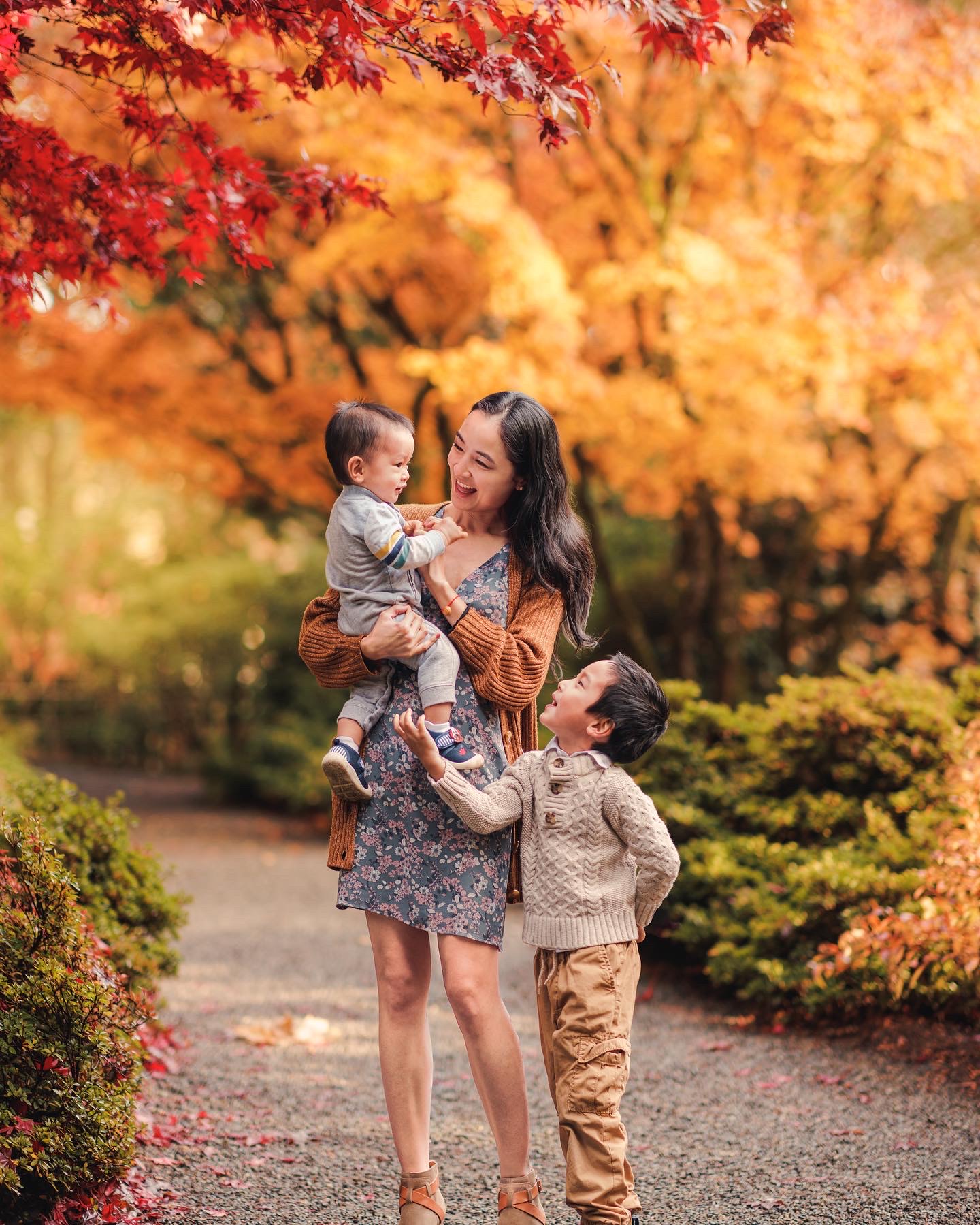 Tingting with Ethan and Louis at Bellevue garden