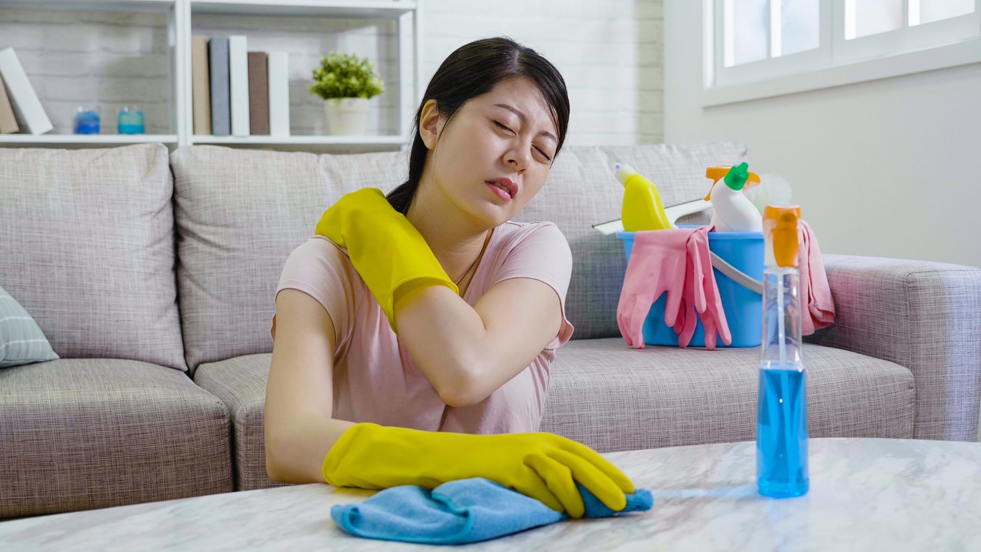 Overcoming Chronic Pain: A Physiotherapy Approach for Homemakers