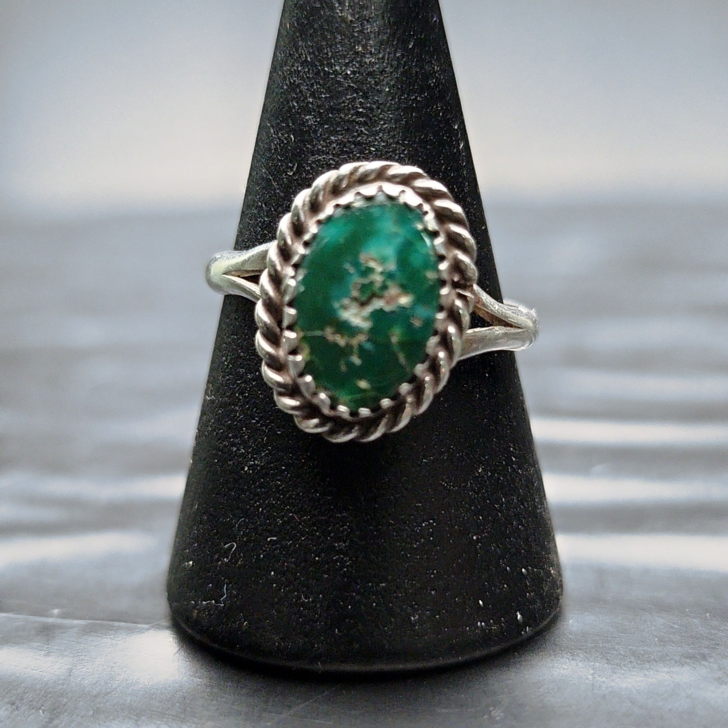 Native American Turquoise Ring Sterling Silver 925 Rope Split Shank Sz 7 - Picture 1 of 5