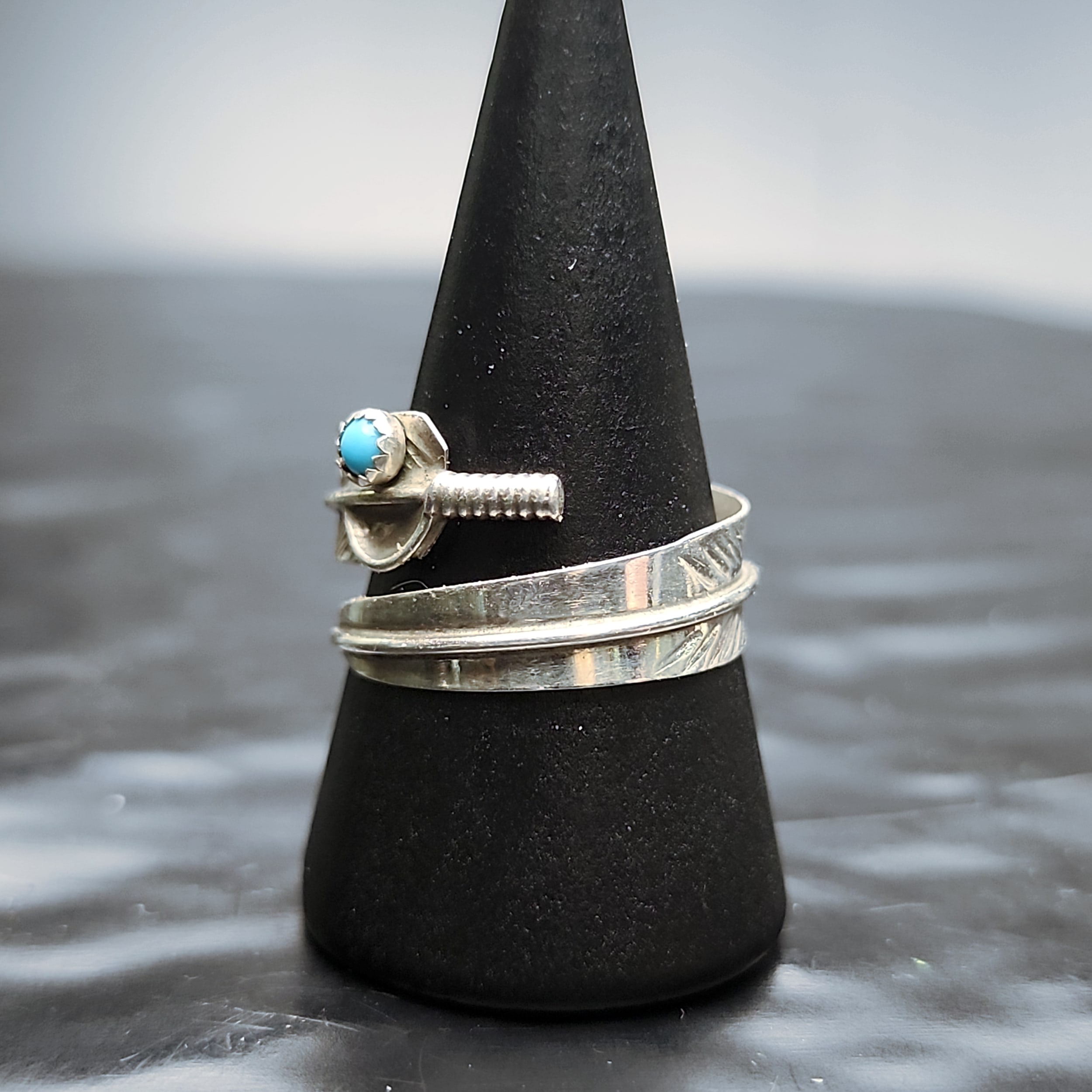 Navajo Chester Charley 925 Sterling Turquoise Feather Wrap