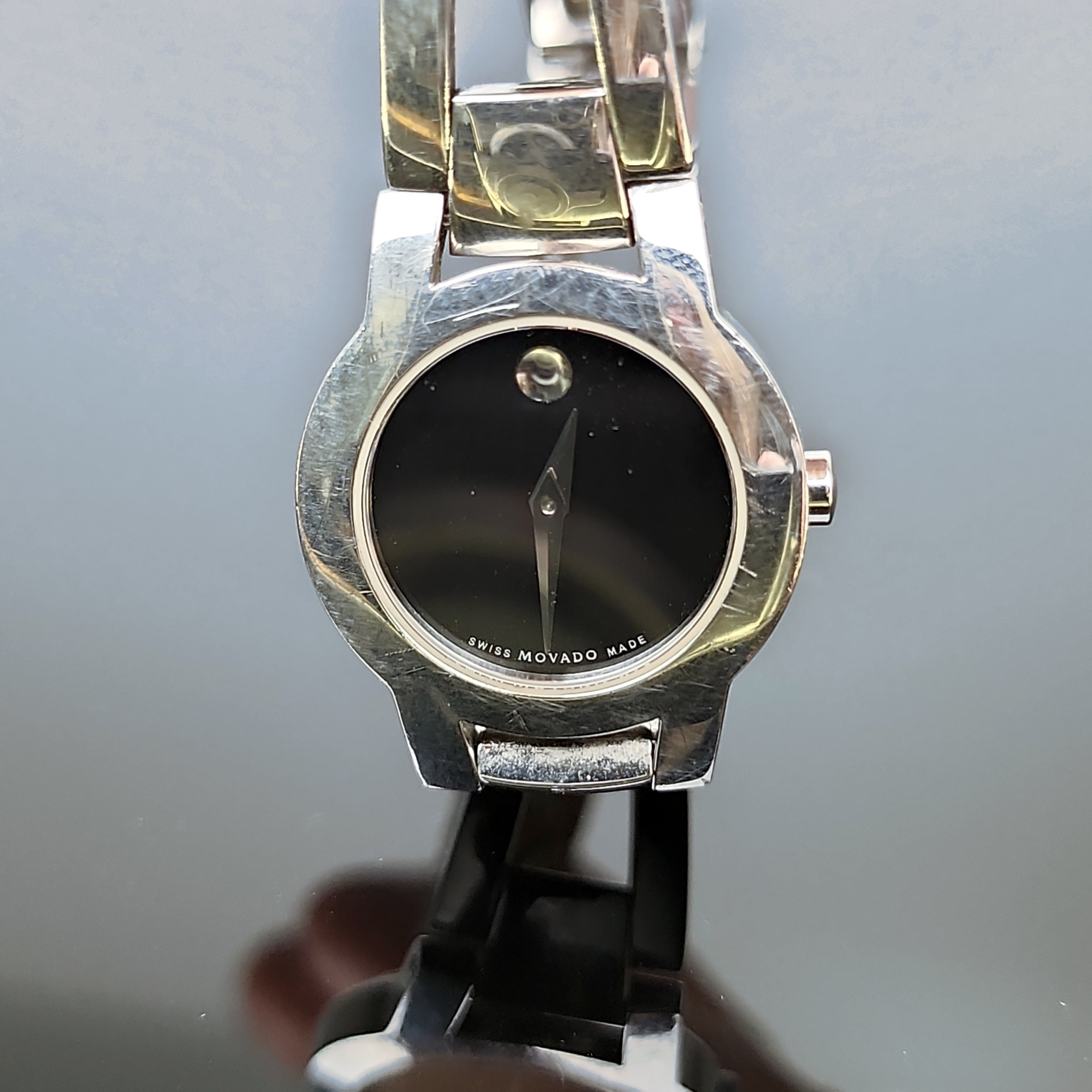 Movado Amorosa Diamond Museum Dial Bangle Watch 24mm Stainless New Battery ✅ - Picture 3 of 7