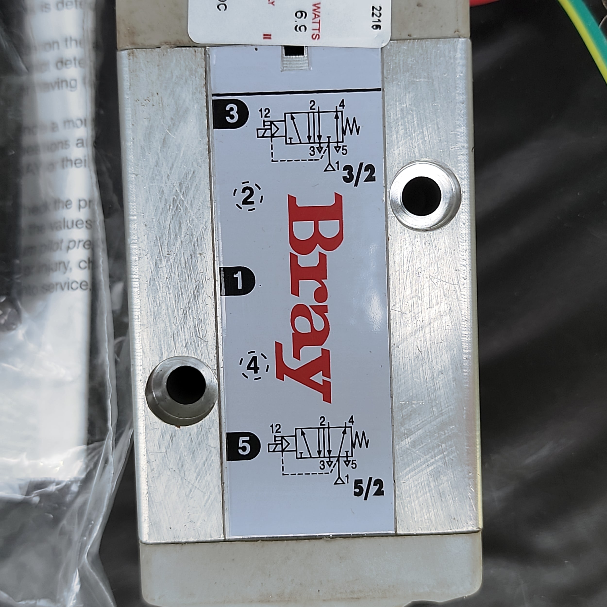 Bray Controls 630250-21401536 BRAND NEW Solenoid Valve 24VDC 30-150PSI 5/2 - Picture 4 of 5
