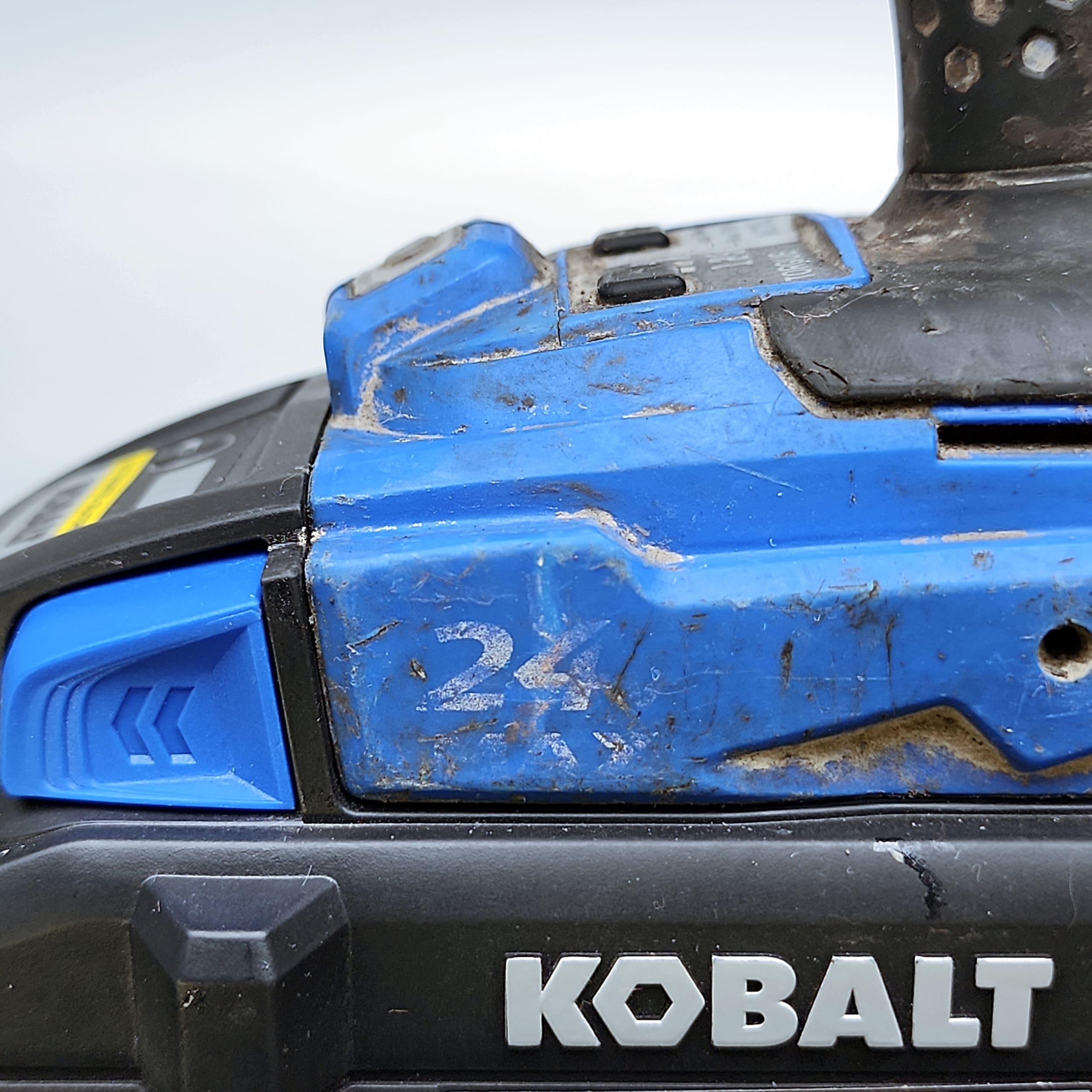 Kobalt KIW124B-03 24V Volt Max 1/2-in Drive Brushless Cordless Impact Wrench C3 - Picture 5 of 17