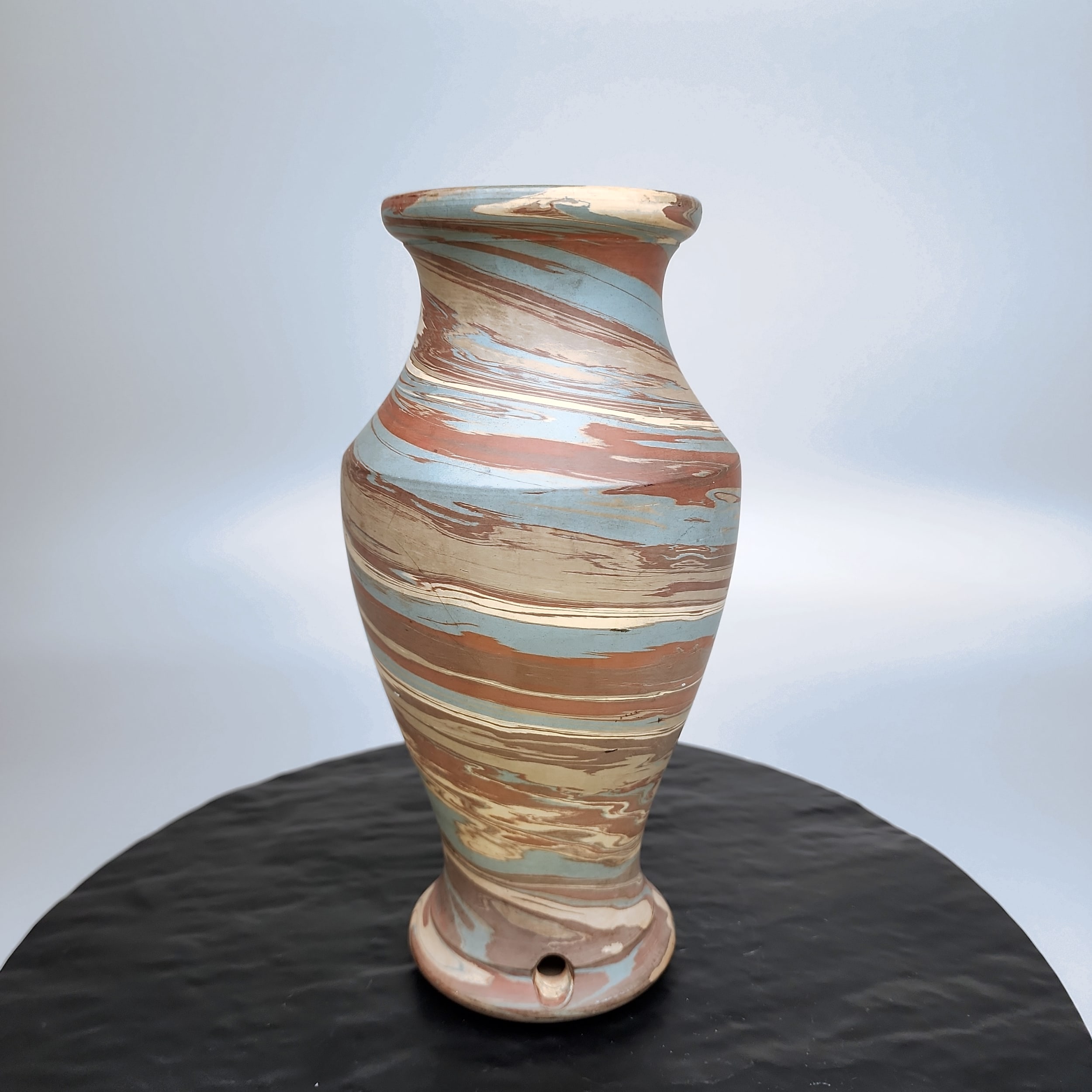 10セルテート2004CH SLP WORKS 美品　MADE IN JAPAN Niloak Mission Swirl 1910-24 Hand Made Art Pottery 10.75 Inch w
