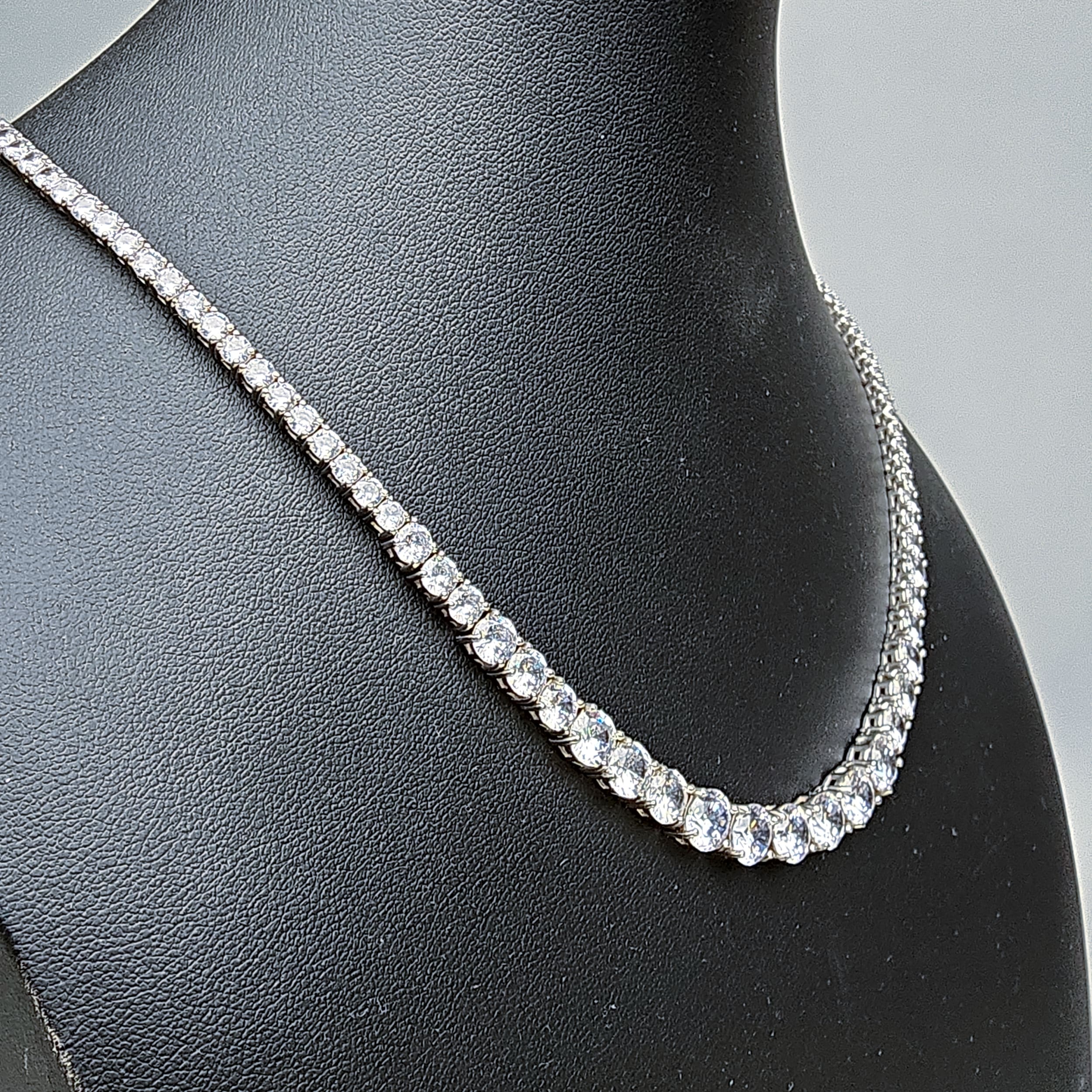 Diamonique Cubic Zirconia Graduated Tennis Necklace, Sterling Silver 925. 18 - Picture 4 of 8