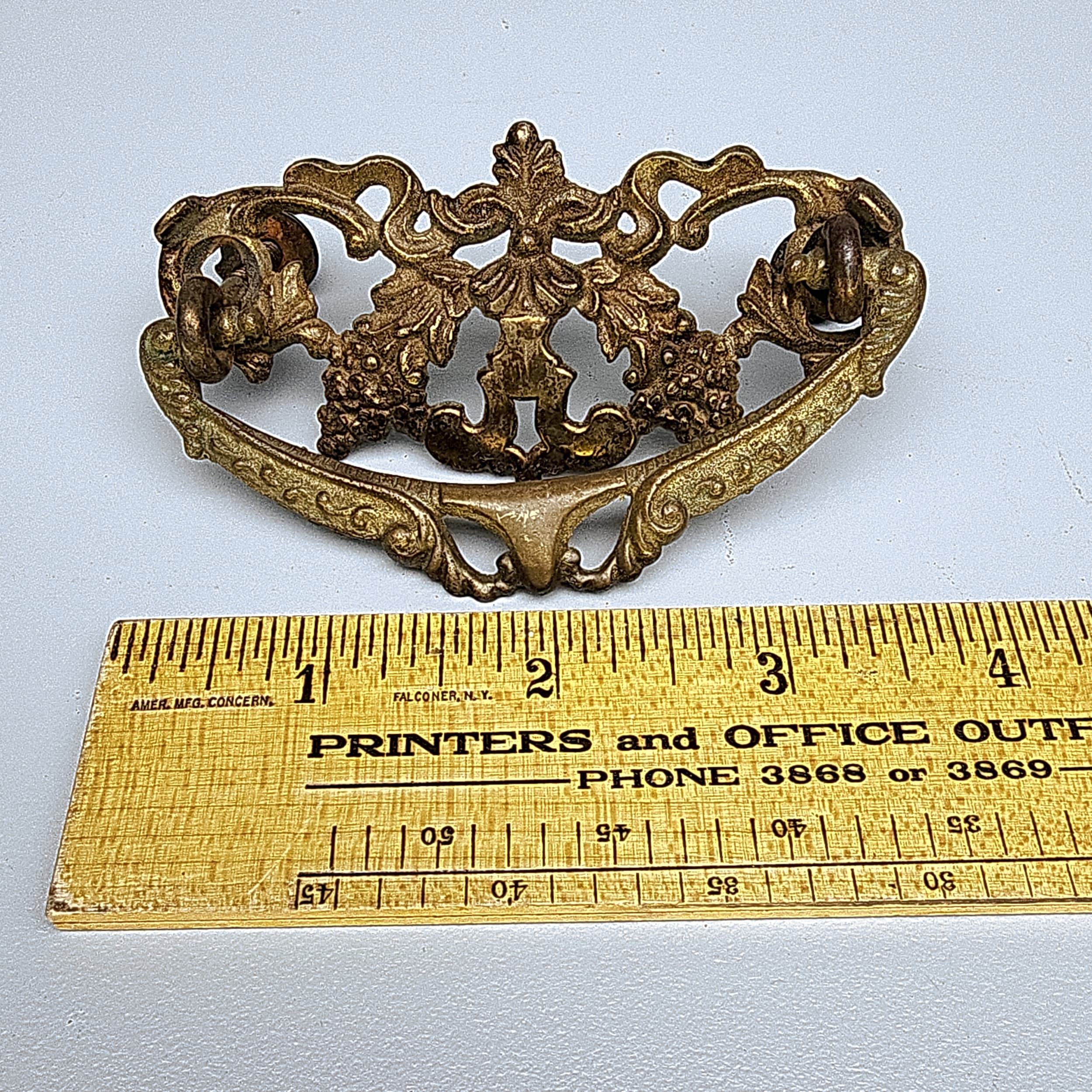 Victorian Ornate Antique Cast Iron Drawer Pulls Hardware Lot Desk Dresser Chest - Picture 8 of 11