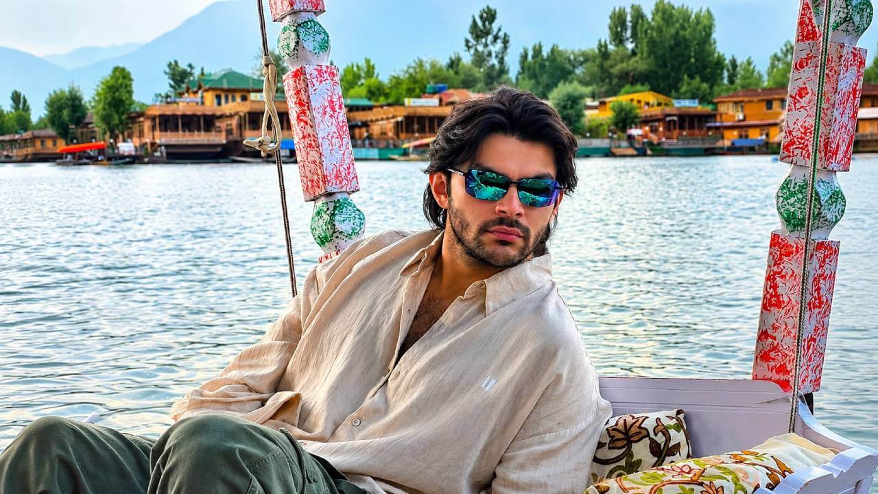 कश्मीर की वादियों में खोए नजर आए वीर पहाड़िया, तस्वीरों ने जीता फैंस का दिल