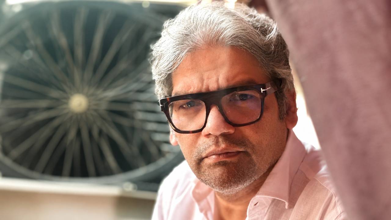 'ओएमजी-2' पर नया बवाल: निर्माता अश्विन वर्दे का पलटवार, बोले- 'स्क्रिप्ट हथियाने की कोशिश हुई, हमने चोरी होने से बचाया'