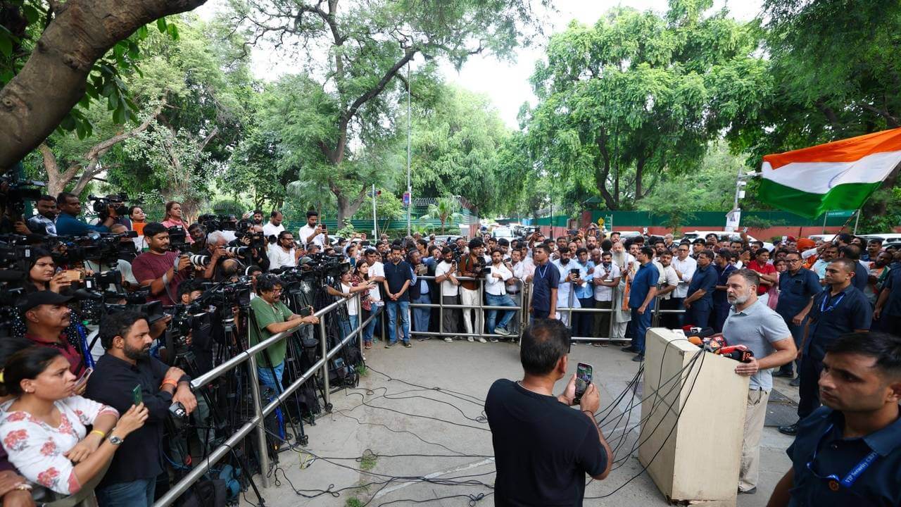 धर्मेंद्र प्रधान का इस्तीफा छात्रों की जीत, राहुल बोले- अब मोदी देश से माफी मांगें और शिक्षा व्यवस्था में करें बड़े सुधार