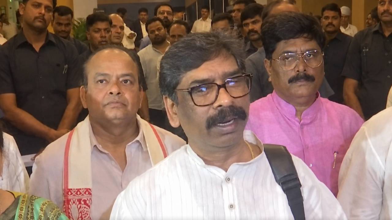 24 दिन के छात्र आंदोलन के आगे झुकी झारखंड सरकार, जेएसएससी-सीजीएल परीक्षा रद्द 