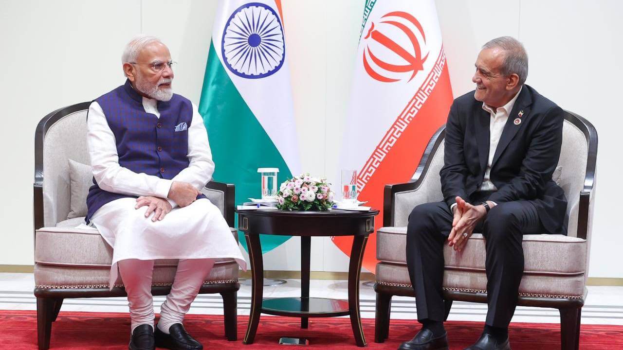 पश्चिम एशिया में बढ़ते तनाव पर मोदी की चिंता, ईरान से कहा—बातचीत और कूटनीति से निकले हर विवाद का समाधान