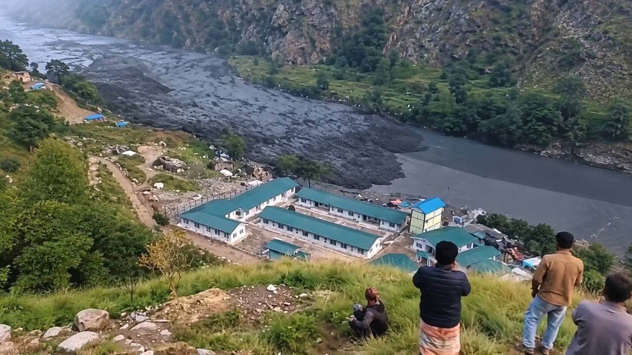 नेपाल में गंडकी के सैलाब से चंपारण पर मंडराया बाढ़ का खतरा, बिहार के आठ जिले अलर्ट पर