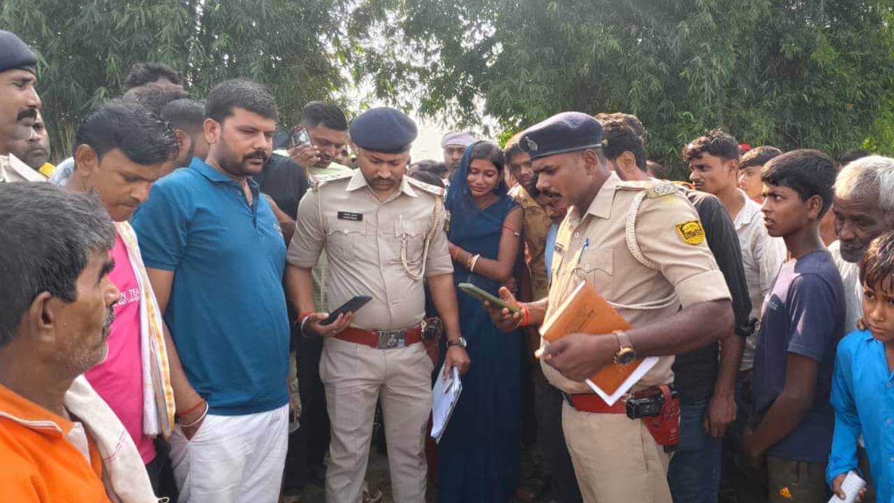 कटिहार: कोसवन धार से मिला किराना दुकानदार का शव, पत्नी ने पड़ोसी पर लगाया हत्या का आरोप