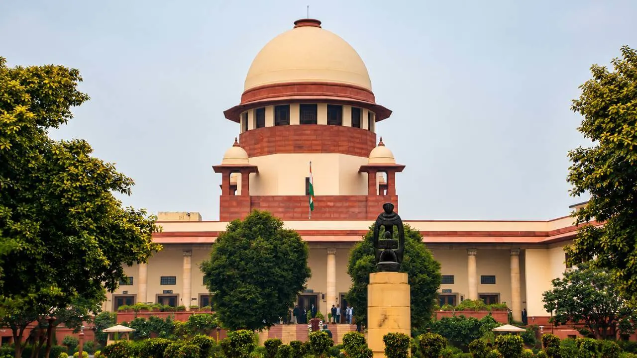 नीट प्रदर्शनकारियों को सुप्रीम कोर्ट से बड़ी राहत, सभी एफआईआर रद्द; 5 सितंबर का मार्च भी टला