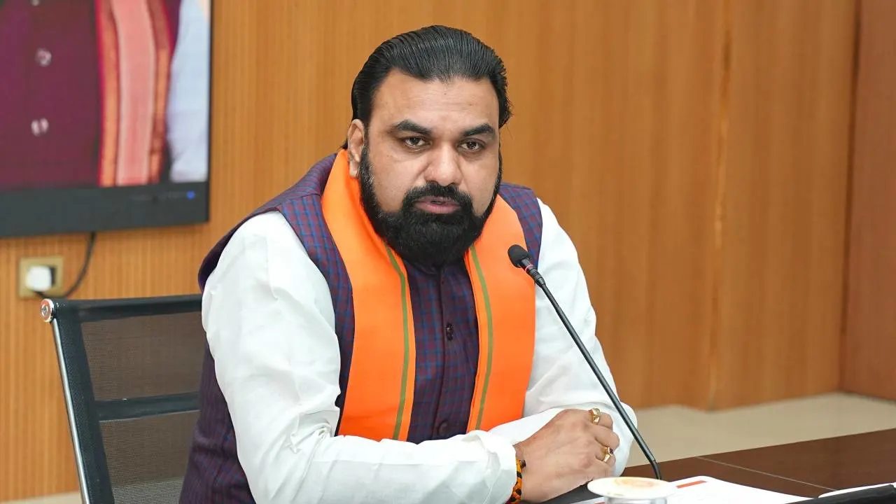 बिहार कैबिनेट के बड़े फैसले: पांच मेडिकल कॉलेजों में 366 शिक्षक, विष्णुपद कॉरिडोर पर 2,520 करोड़ खर्च