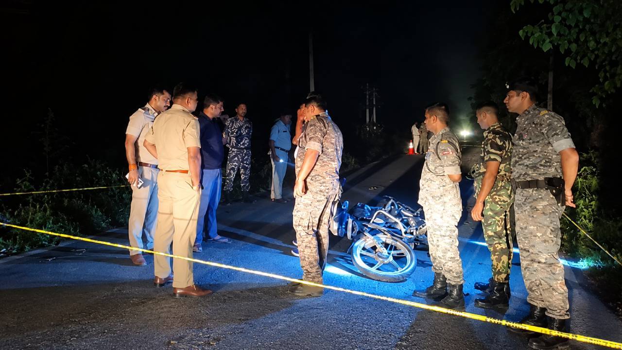 सीतामढ़ी में पुलिस मुठभेड़, तीन घायल; मोतिहारी सीएसपी लूटकांड के दो इनामी गिरफ्तार
