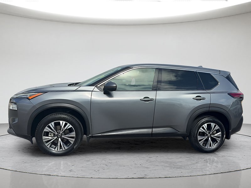 2021 Nissan Rogue, photo 1 of 23