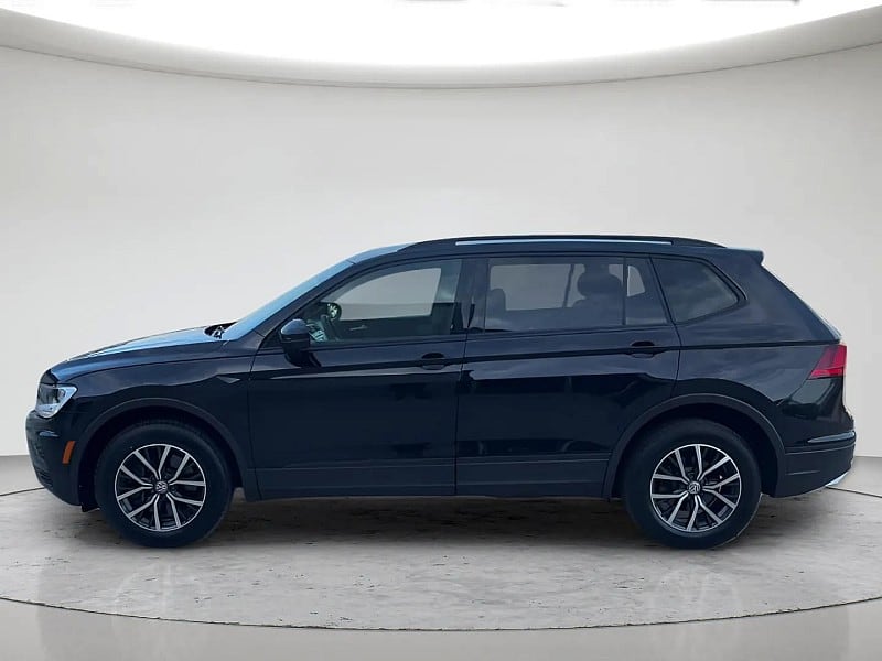 2021 Volkswagen Tiguan, photo 1 of 19