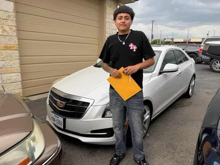 A Key Konnect customer with their new car on the lot in Killeen