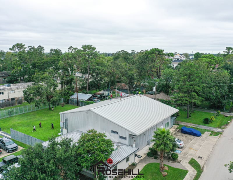 Shady Villa Commercial – Image 3