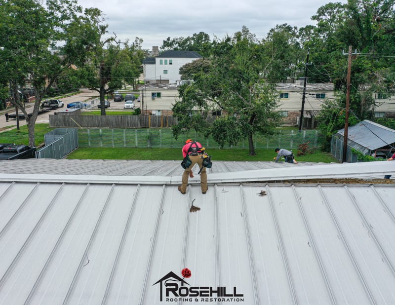 Shady Villa Commercial – Image 13