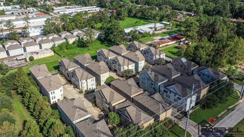 24 Townhome Repairs – Image 1