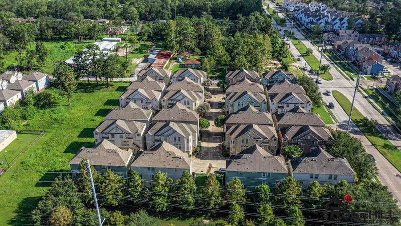 24 Townhome Repairs – Image 2