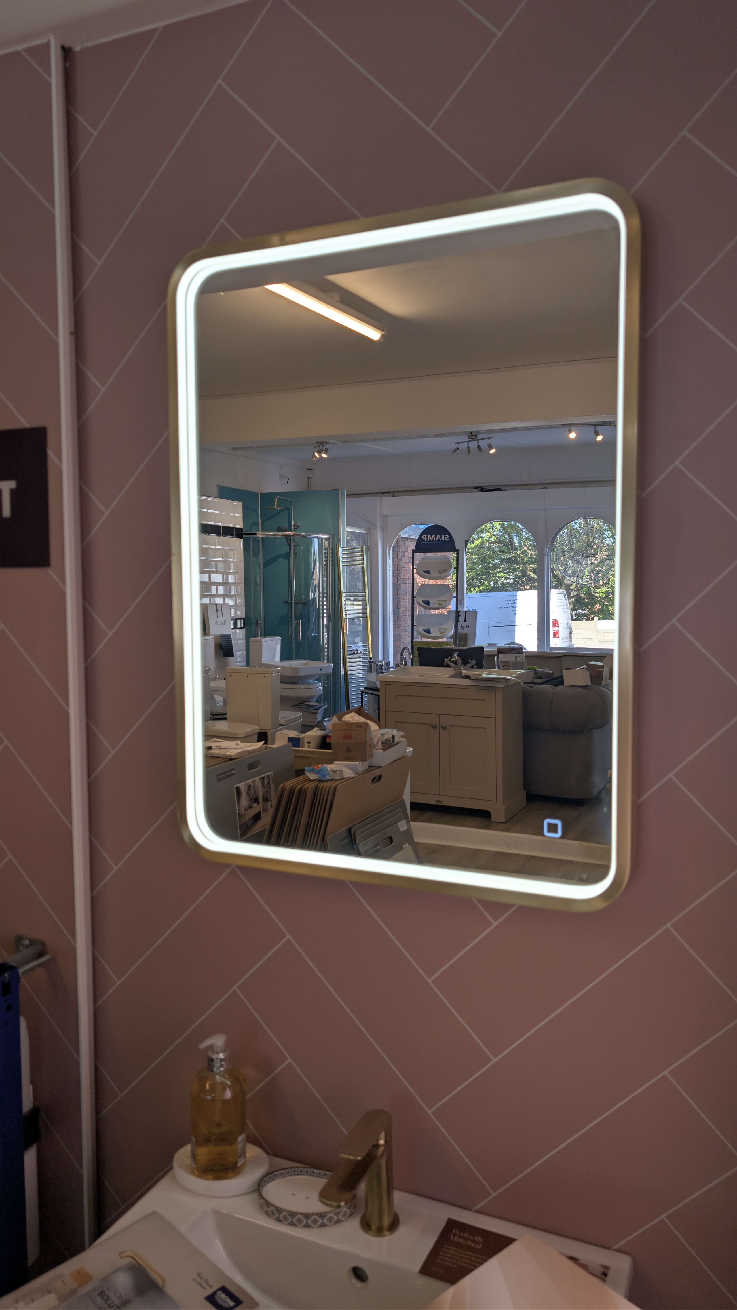 Mirrors & Lighting