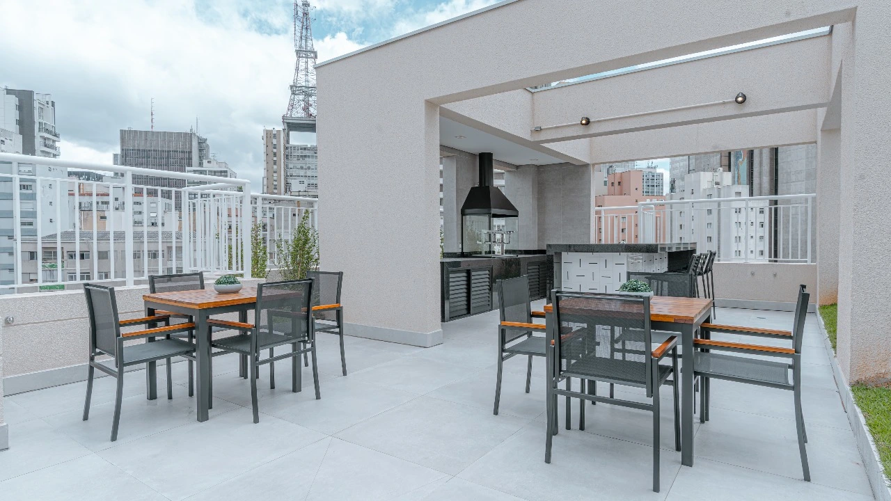 Churrasqueira com forno de pizza do The Collection Paulista