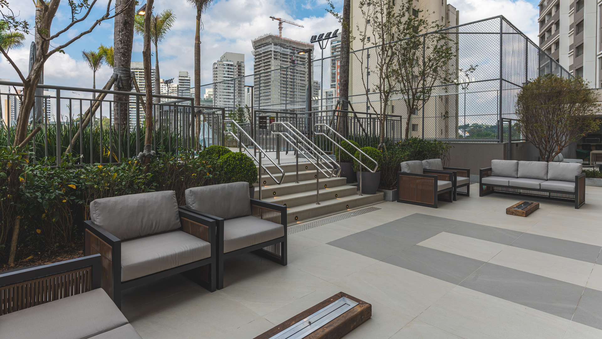 Praça central do Green View Residence