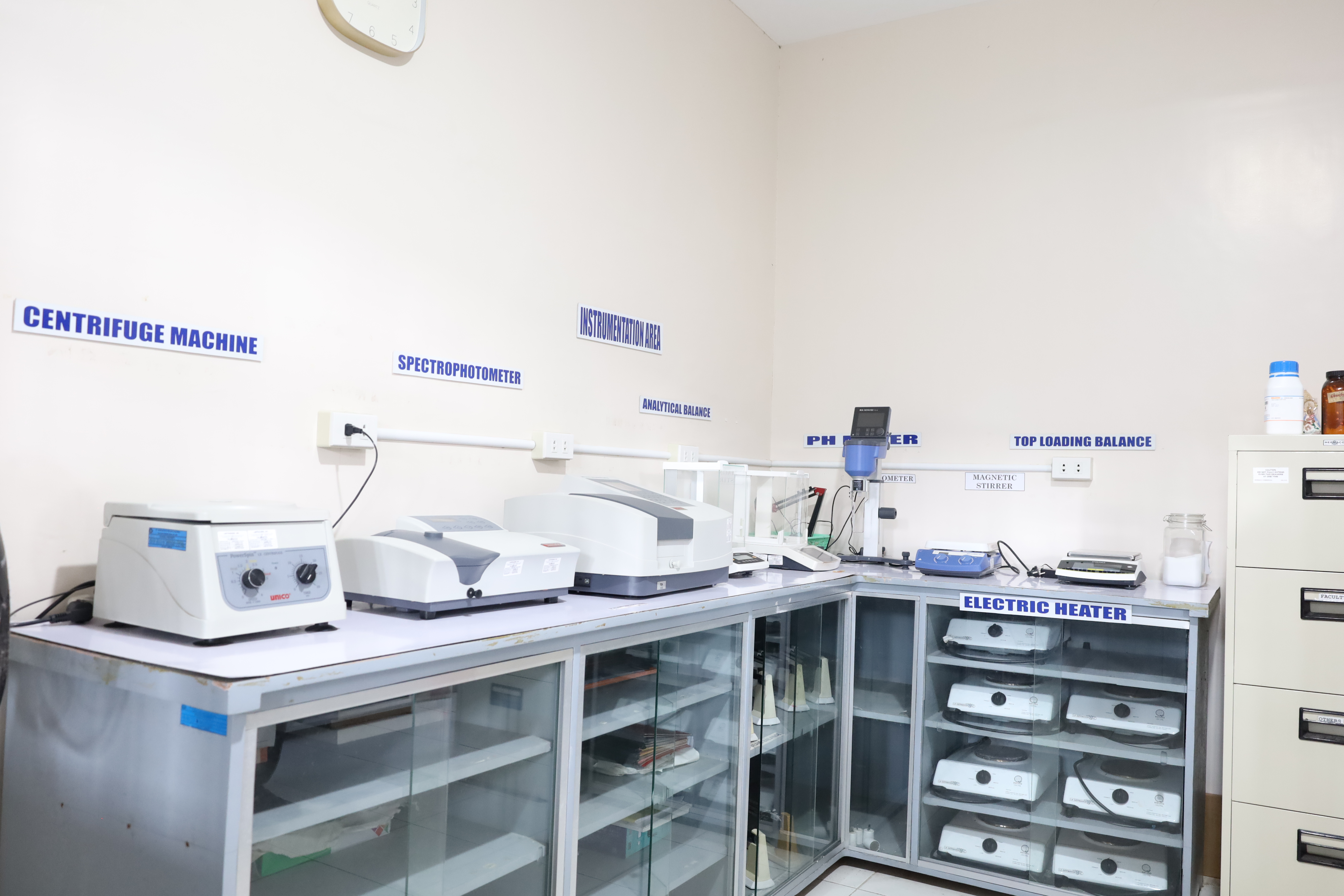 Pharmacy Equipment