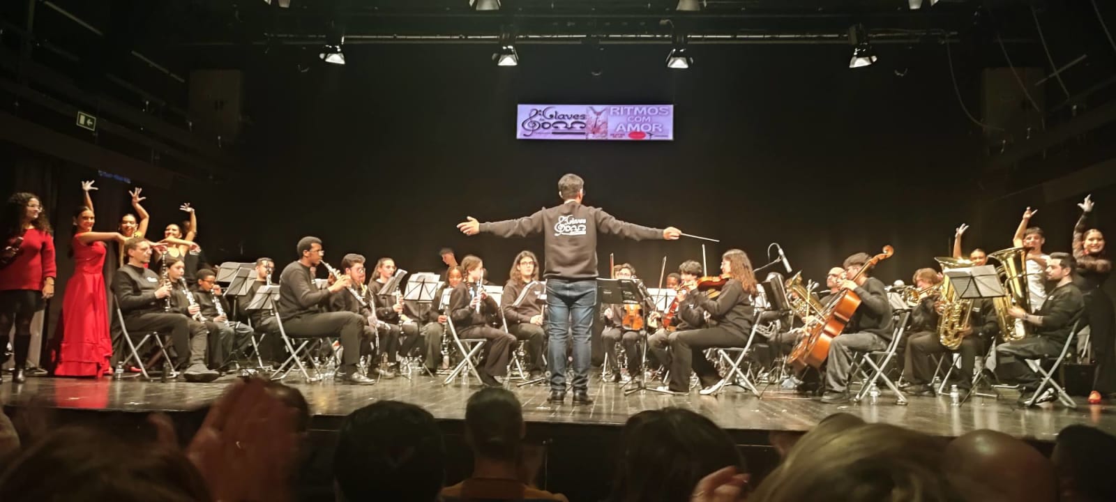 Concerto Ritmos com Amor