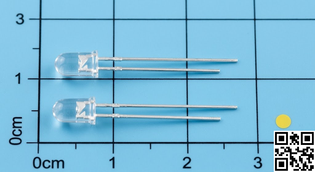 LED Vàng 3mm Đục Chân Dài