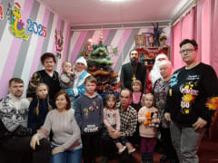 Дружно отметили Новый год и Рождество