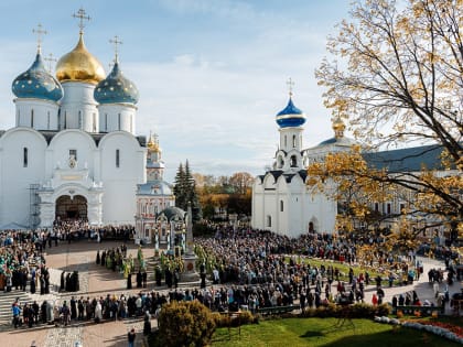 ПРЕПОДОБНЫЙ СЕРГИЙ — ЭТО ПОИСТИНЕ ЗЕМНОЙ АНГЕЛ И НЕБЕСНЫЙ ЧЕЛОВЕК