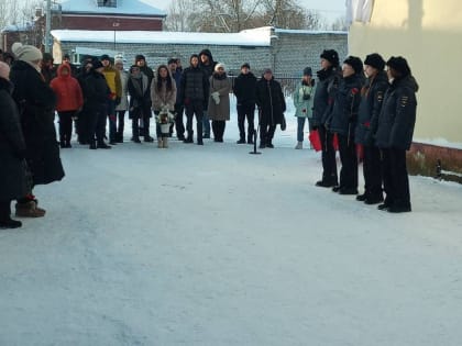 В Гаврилов-Ямской школе №2 им. Д.В. Крылова установили памятную доску участнику СВО, выпускнику школы Павлу Касаткину