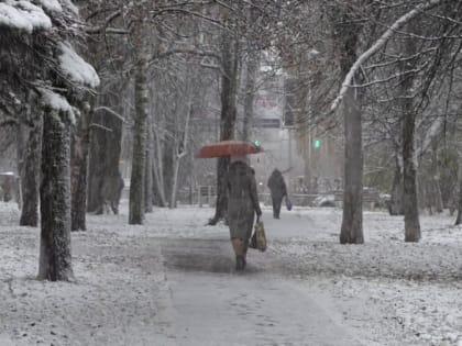 Снова снегопад и ухудшение видимости на дорогах: МЧС опубликовало прогноз на 18 декабря