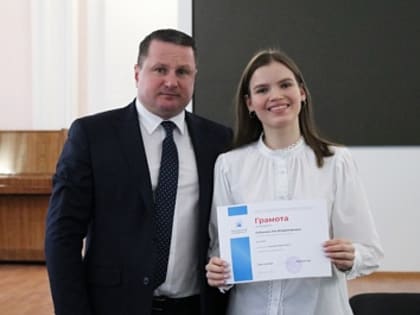 На Ученом совете сотрудникам ЯрГУ вручили ведомственные награды Минобрнауки России и отметили лучших студентов-исследователей и их научных руководителей