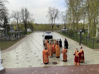 ТОЛГСКУЮ ИКОНУ БОЖИЕЙ МАТЕРИ ДОСТАВИЛИ В УСПЕНСКИЙ КАФЕДРАЛЬНЫЙ СОБОР