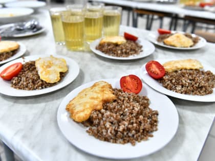 В школах Ярославля открылись лагеря на время осенних каникул