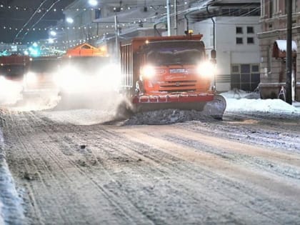 ГИБДД попросила мэрию Ярославля убрать снежные валы на дорогах