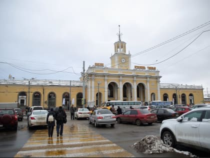 В Ярославле закроют парковку на Привокзальной площади