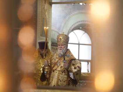 ДЕНЬ ВСЕХ СВЯТЫХ. БОГОСЛУЖЕНИЕ В КАЗАНСКОМ ЖЕНСКОМ МОНАСТЫРЕ