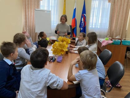 В региональной приемной партии прошел творческий мастер-класс для детей