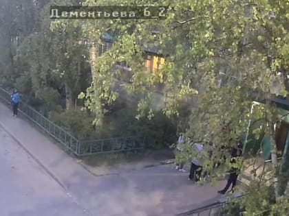 В Тутаеве из окна на шестом этаже выпала молодая женщина