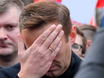 Дайте им орден: как уехавшие оппозиционеры оказали услугу Кремлю
